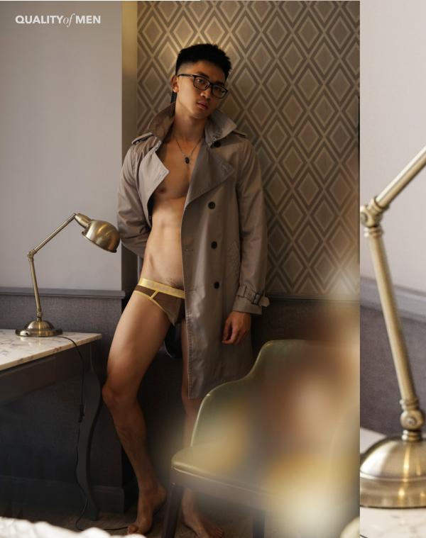 QM-3.2-暗黑-Kayson-4手聯彈噴發-Exclusive-Issue